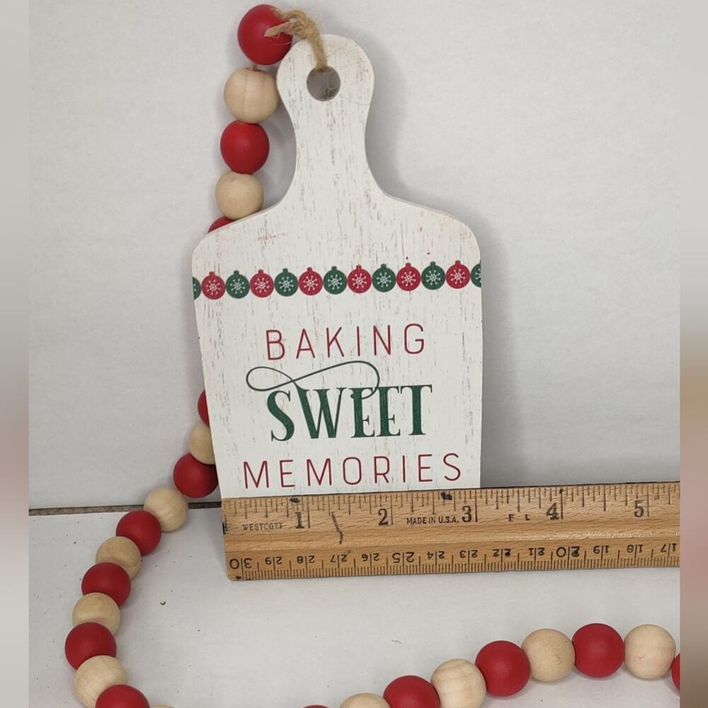 Gingerbread Tiered Tray Beads Garland Swag DecorBaking Sweet Memories Christmas - Picture 5 of 10